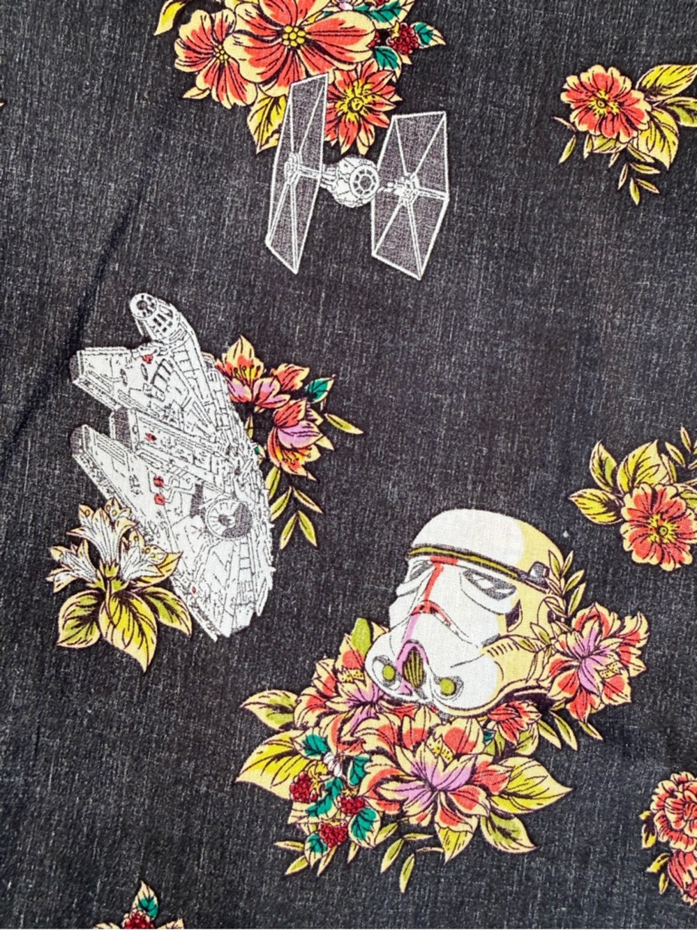 Star Wars Floral Stormtrooper X-Wing TIE Fighter Tropical Hawaiian Shirt Size S - Picture 9 of 14